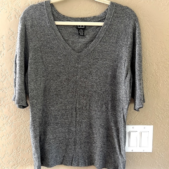 INC Women’s dark gray heather top short sleeves lightweight sweater k… - Picture 1 of 9